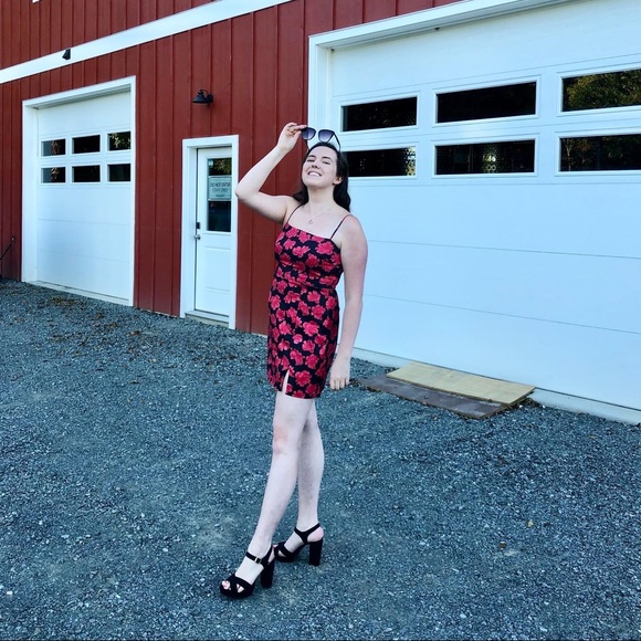 Meet your Posher, EJ - Picture 7 of 7